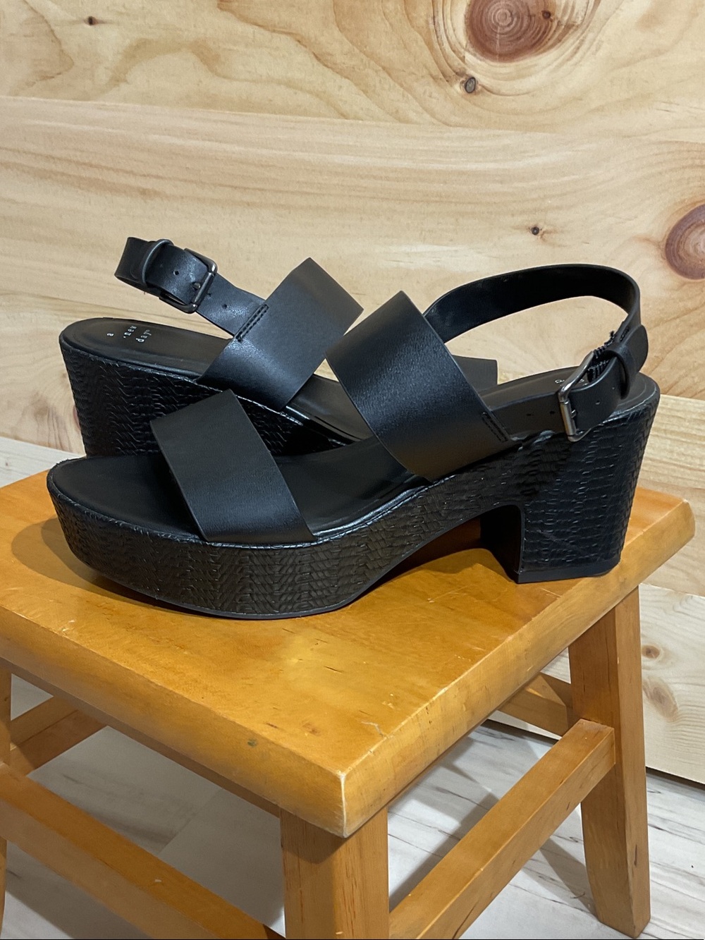 NWOT Target A new day Black Chunky Platform Slingback Sandals